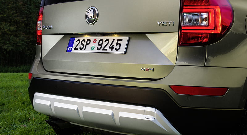 2014 Skoda Yeti Outdoor - Rear , car, HD wallpaper