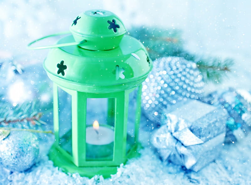 Bright Lantern, candle, ornaments, glow, lantern, garland, pine, snow, decorations, bright, fir, HD wallpaper