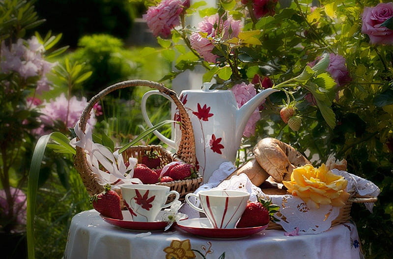 morning tea in the rose garden, still life, strawberries, morning, tea, rose garden, HD wallpaper