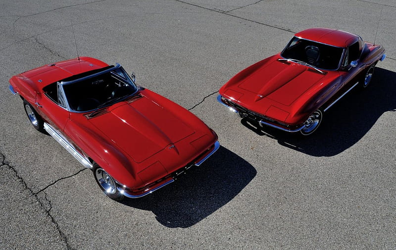 Pair Of Unrestored ‘67 Corvettes Sells For $185,000, Classic, Bowties, Gms, Red, HD wallpaper