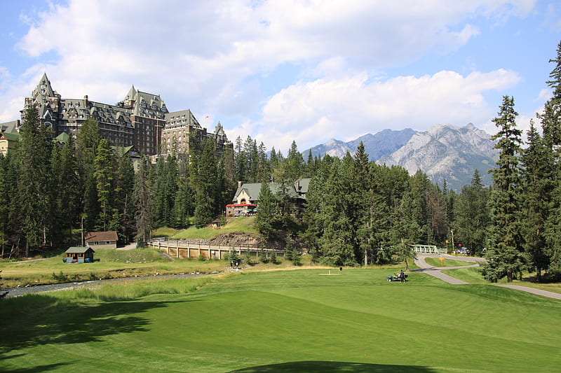 Mountains & Golf course in Banff Alberta National Park 21, hotel, banff, trees, clouds, graphy, green, golf course, mountains, nature, forests, white, HD wallpaper