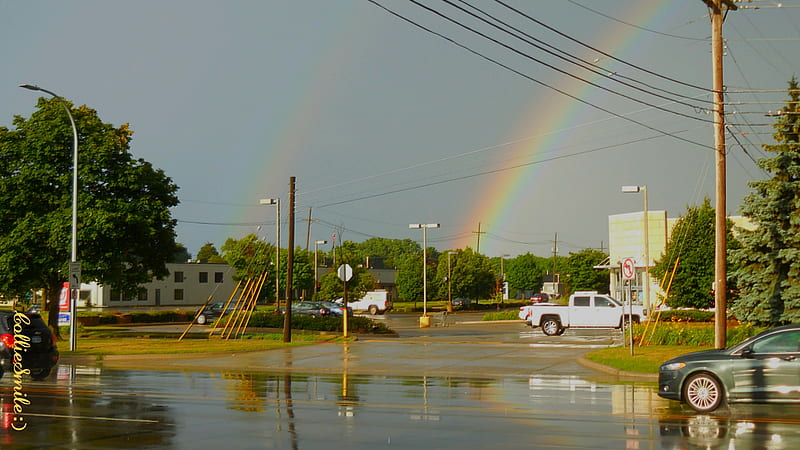 A Double Birtay Rainbow, trees, reflections, automobiles, co1orful, buildings, rainbow, wires, skies, carros, rainbows, double rainbow, natura1, Traffic Signals nSigns, HD wallpaper