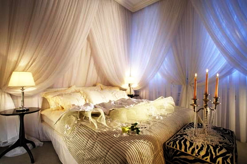 romantic bedroom, white courtains, romantic, flowers, warm light, bedroom, candles, HD wallpaper