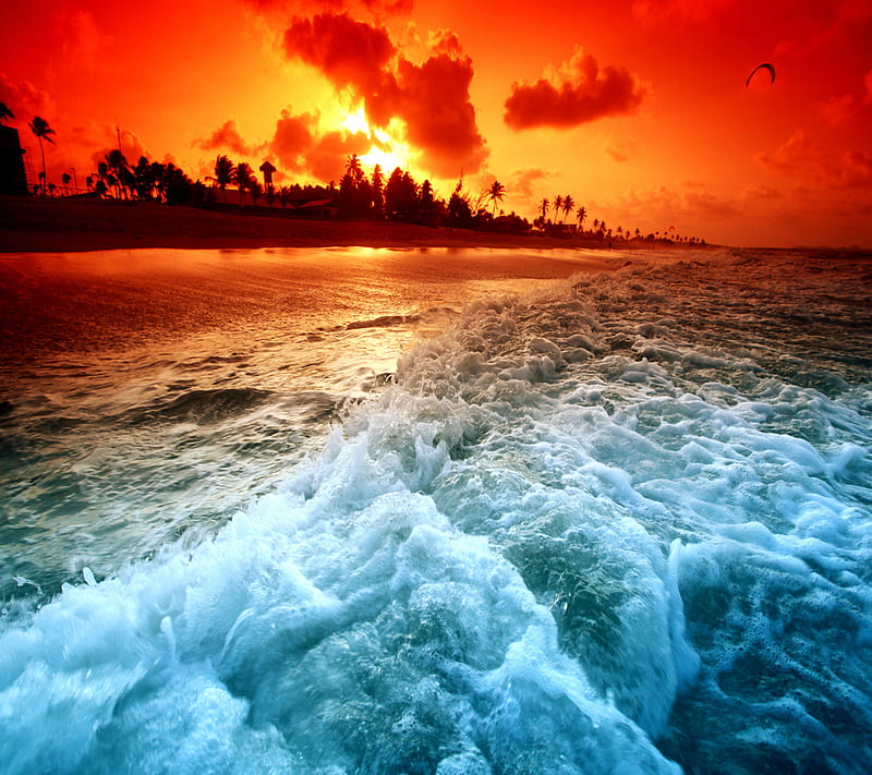 Beach Sky, bonito, blue, glowing, red, sunset, water, waves, HD wallpaper