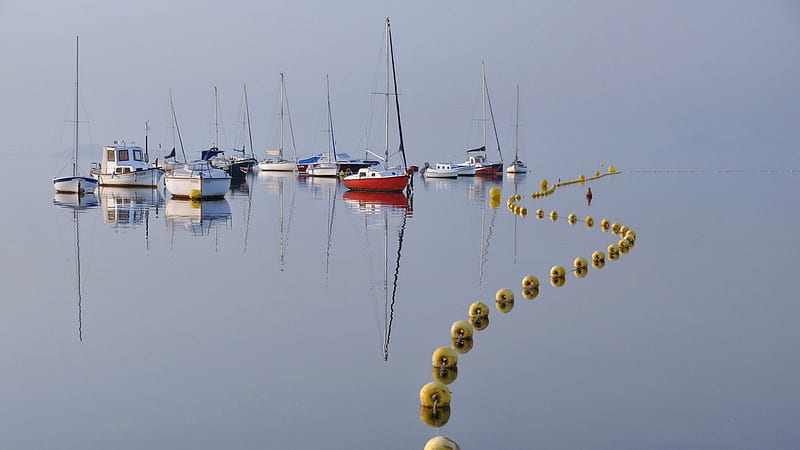 boats on a still lake in the morning, buoys, boats, reflections, lake, mist, HD wallpaper