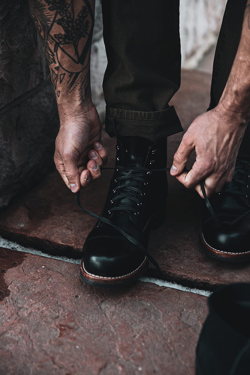 boots, shoes, shoelaces, hands, style, HD phone wallpaper
