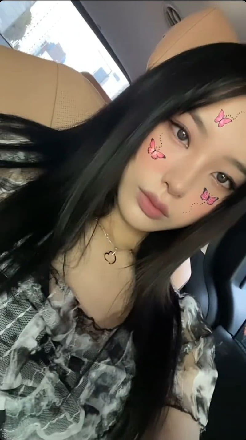 Noze icon in 2022. Really pretty girl, Cute girl pic, Ulzzang girl, HD  phone wallpaper