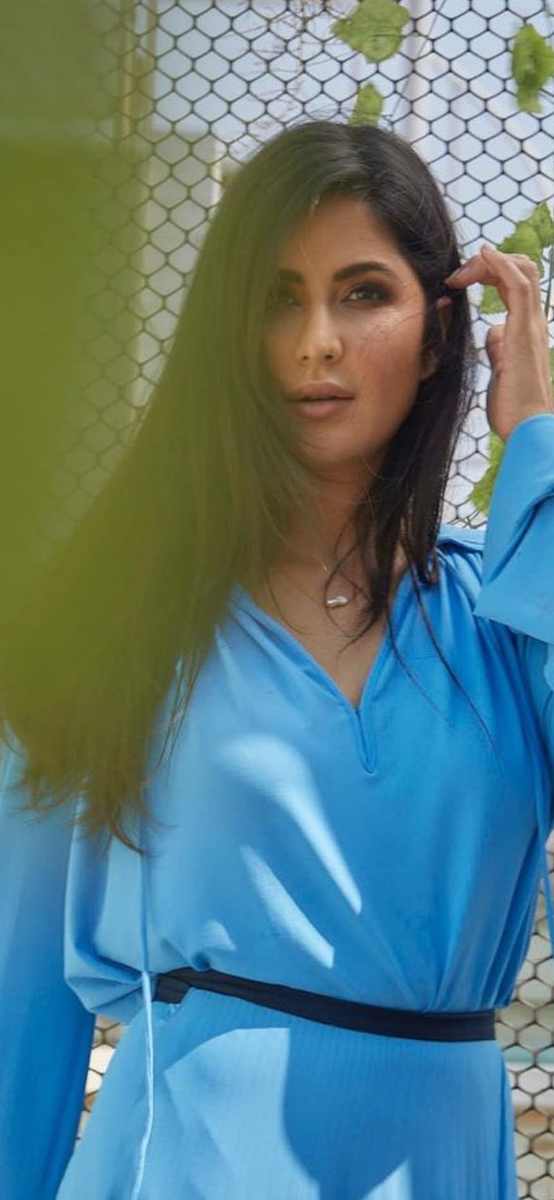 Katrina Kaif, bonito, blue, bollywood, HD phone wallpaper