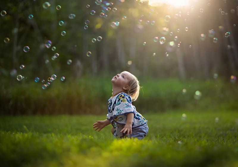 A child blowing bubbles, sunny day, grass, summer, outdoor, HD wallpaper