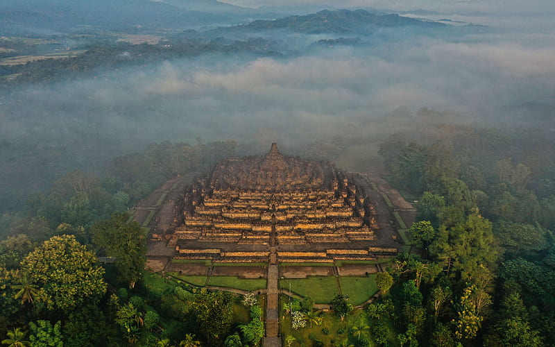 Borobudur, Magelang, Central Java, island of Java, Mahayana Buddhist temple, morning, fog, landmark, temple, Indonesia, HD wallpaper