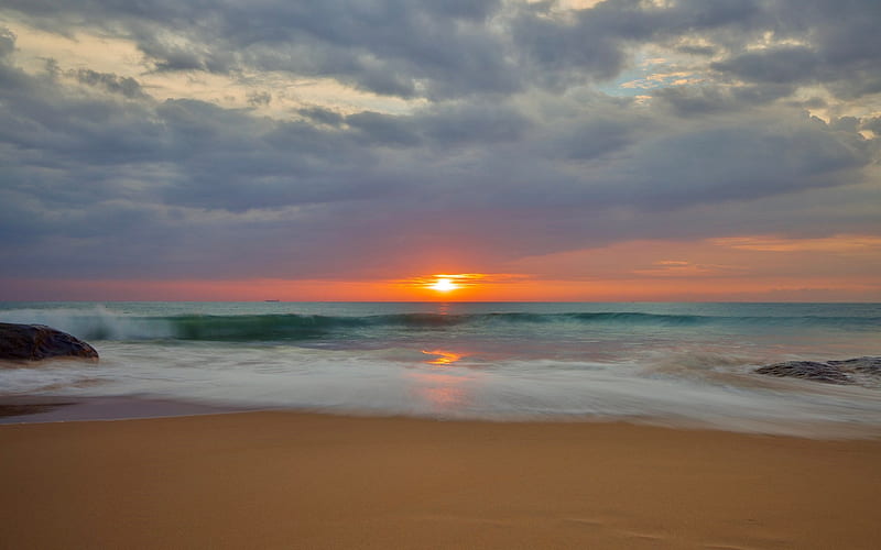 Sunset over Beach, beach, sunset, clouds, sea, HD wallpaper | Peakpx