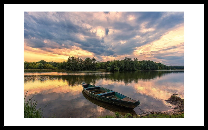 Row Boat On A Lake, Lake, Shore, Reflections, Sunset, Clouds, HD wallpaper