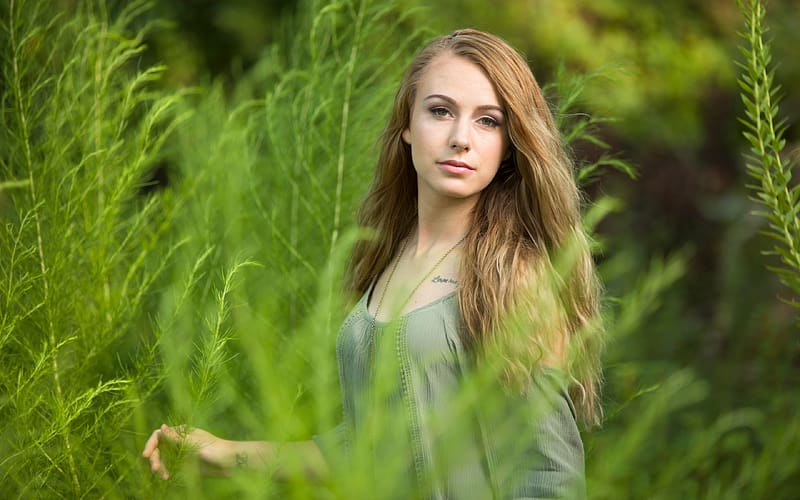Victoria, hair, look, long, plants, green, girl, HD wallpaper | Peakpx