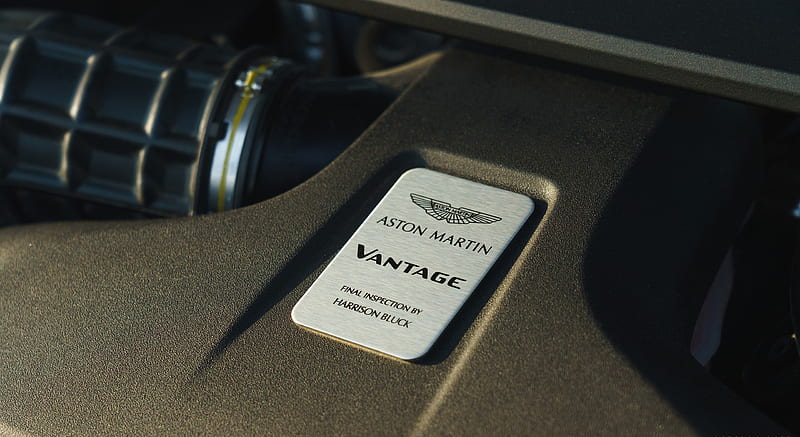 2019 Aston Martin Vantage (Color: White Stone) - Engine , car, HD wallpaper 2019 Aston Martin Vantage (Color: White Stone) - Engine , car, HD wallpaper