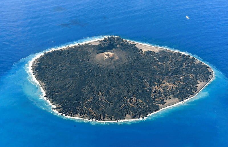 Nishinoshima volcanic island, Nishinoshima, Pacific island, Dormant since eruption in 2013, 1000 km south of Tokyo Japan, HD wallpaper