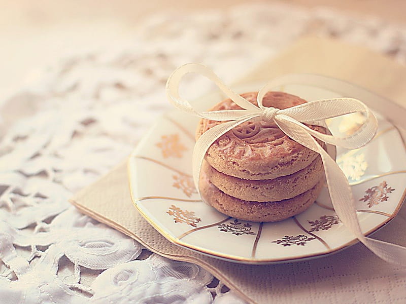 Biscuits, plate, food, ribbon, HD wallpaper