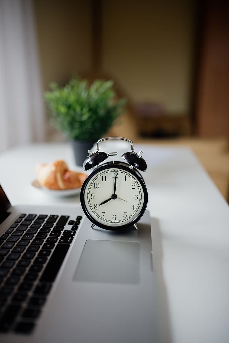 clock, alarm clock, laptop, time, work, HD phone wallpaper