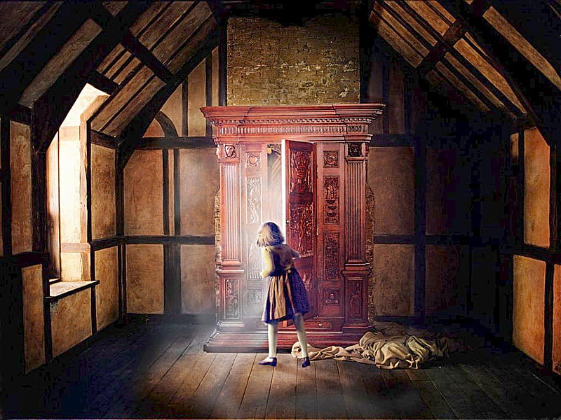 Lucy opens the wardrobe to Narnia, fantasy, the chronicles of narnia, lucy pevensie, movies, narnia, HD wallpaper