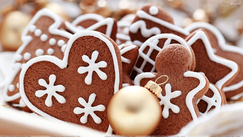 Fluffy Gingerbread Hearts, globe, cookies, delicious, christmas, golden, gingerbread heart, HD wallpaper