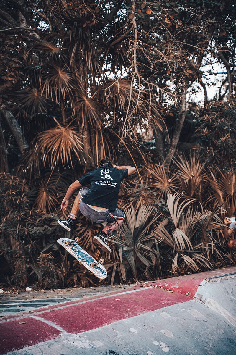 skateboarders doing tricks tumblr