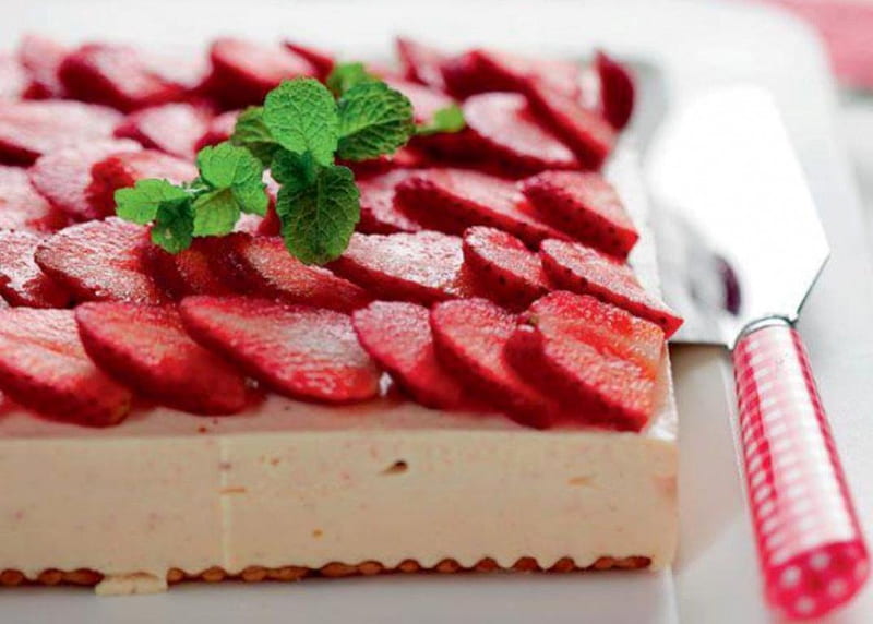Strawberry bites, cake, graph, table, pic, wall, sweet, dessert, fruit, strawberries, plate, cream, HD wallpaper