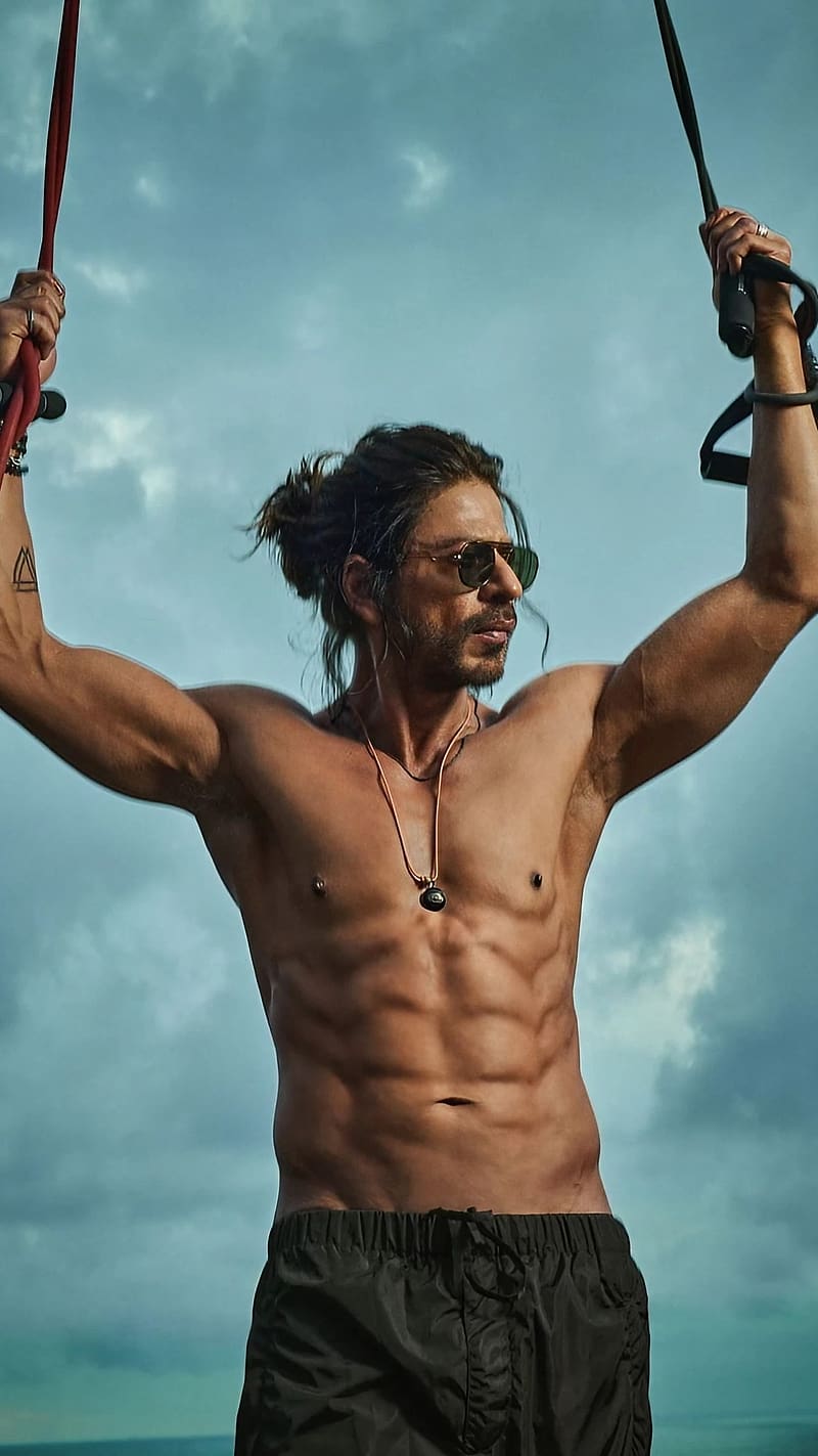 Shahrukh Khan Pathan Shirtless, shahrukh khan pathan, pathan shirtless, king khan, indian actor, HD phone wallpaper