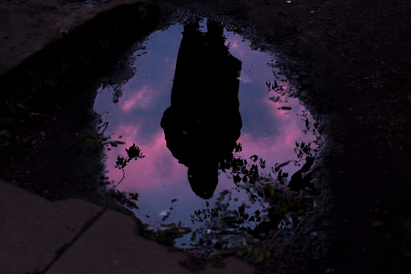 puddle, reflection, silhouette, alone, dark, water, HD wallpaper
