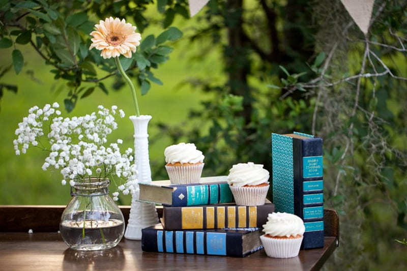 •✿•, table, books, still life, cupcakes, vases, flowers, garden, wood, vintage, HD wallpaper