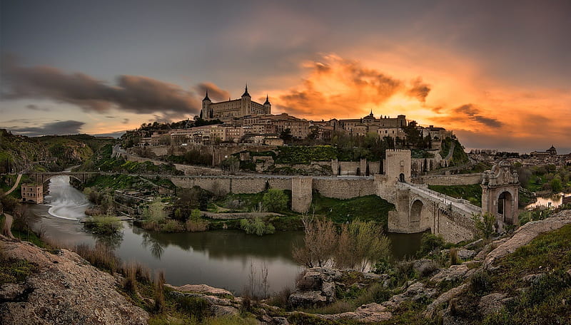 Toledo, water, citywall, bridges, buildings, sunset, streets, Spain, HD wallpaper