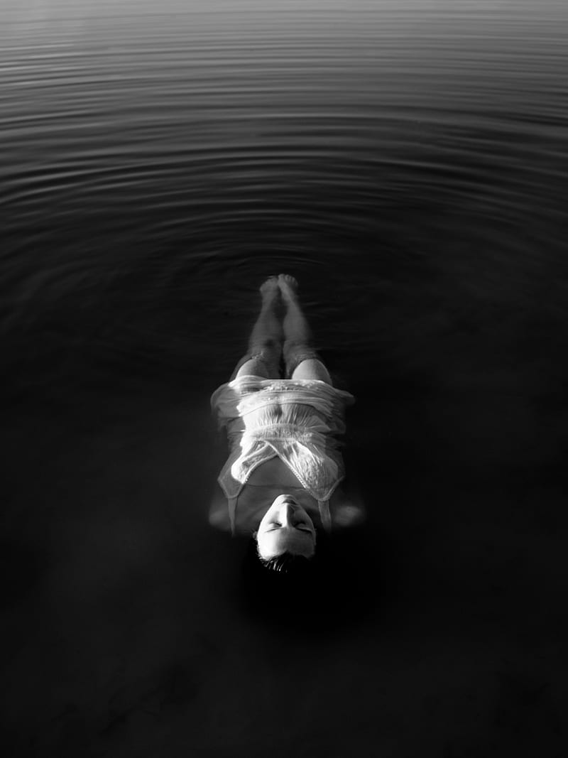 woman wearing white spaghetti-strap top near body of water, HD phone wallpaper