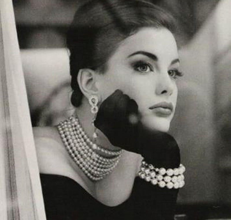 pearls, liv tyler, black dress, beauty, woman, luxury, HD wallpaper