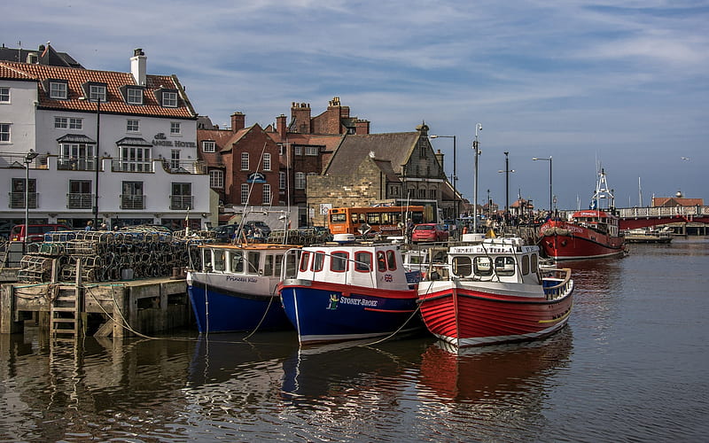 Harbor in Whitby, UK, boats, water, reflection, UK, harbor, HD wallpaper