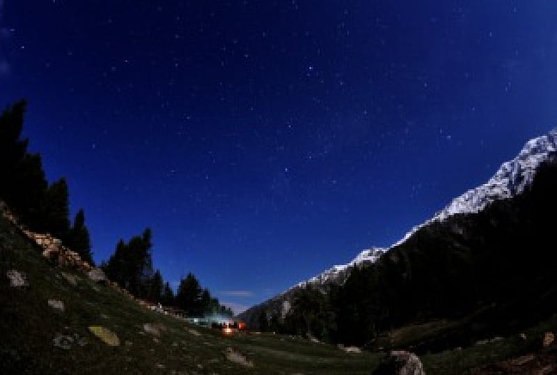 Fairy-Meadows-and-Raikhot-under-starry-skies, stary, pakistan, beauty, sky, night, HD wallpaper