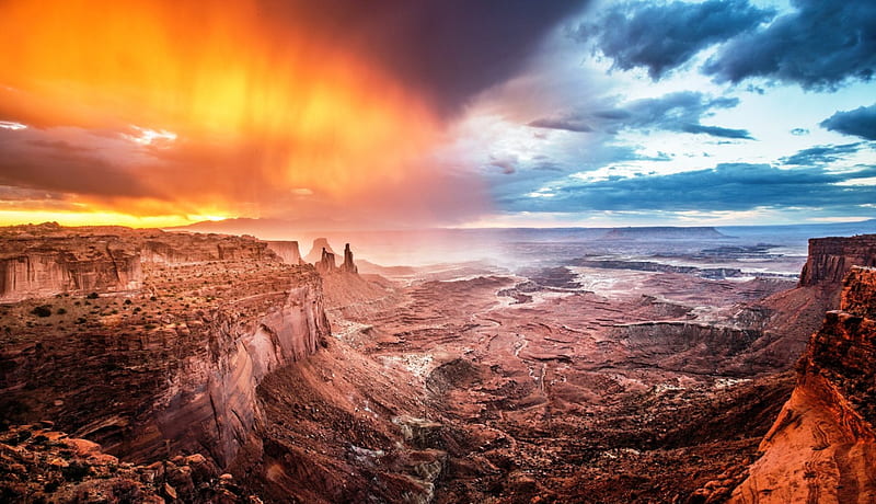 Stormy Sunrise, Utah, mesas, red, desert, yellow, bonito, Canyonlands National Park, sky, clouds, canyon, storm, erosion, cliffs, sunrise, white, blue, HD wallpaper