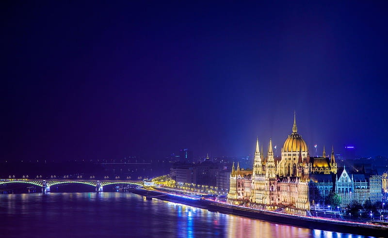 Beautiful Night in Budapest, architecture, budapest, bridhe, river, reflection, lights, night, HD wallpaper