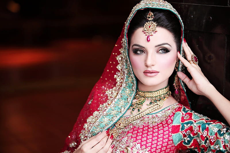 Bridal Hair and Makeup for Pakistani. NOT INDIAN. Pakistani bridal makeup,  Best bridal makeup, HD wallpaper | Peakpx