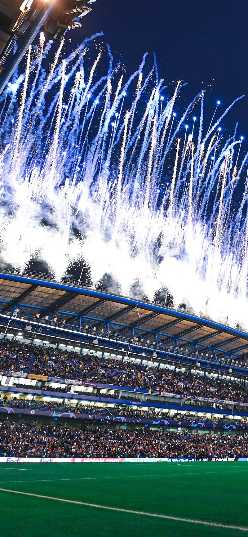 Stamford bridge football ground hi-res stock photography and