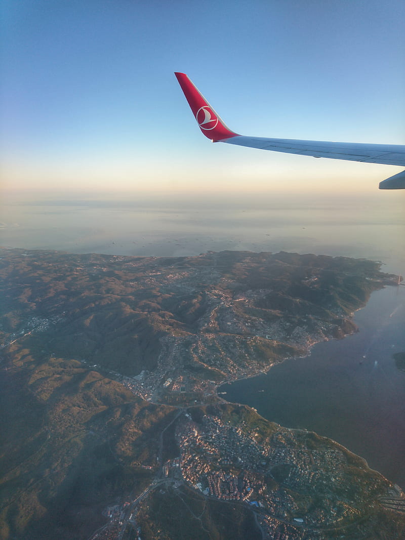 Istanbul, airplane, bird eye view, fly, flying, r, plane, planes, thy, turkish airlines, HD phone wallpaper