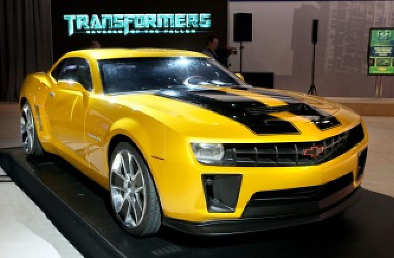 Chevrolet Camaro Bumblebee, Transformers, roll out, transformers, chevrolet, entertainment, camaro, autobot, movies, bumblebee, HD wallpaper