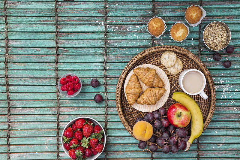 croissant, banana, strawberries, oat, cupcakes, breakfast, Food, HD wallpaper
