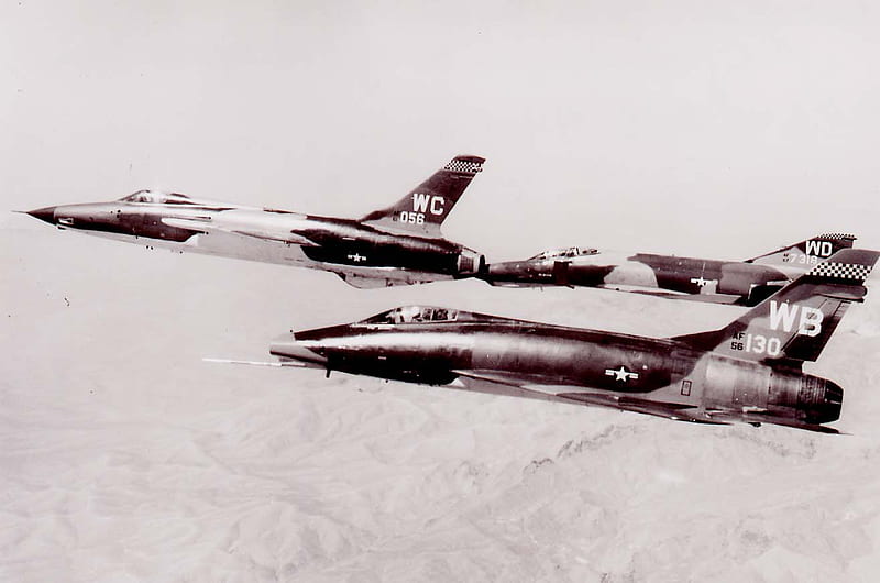 modern warbirds, f4 phantom 2, vietnam war, f-105, f-100, HD wallpaper