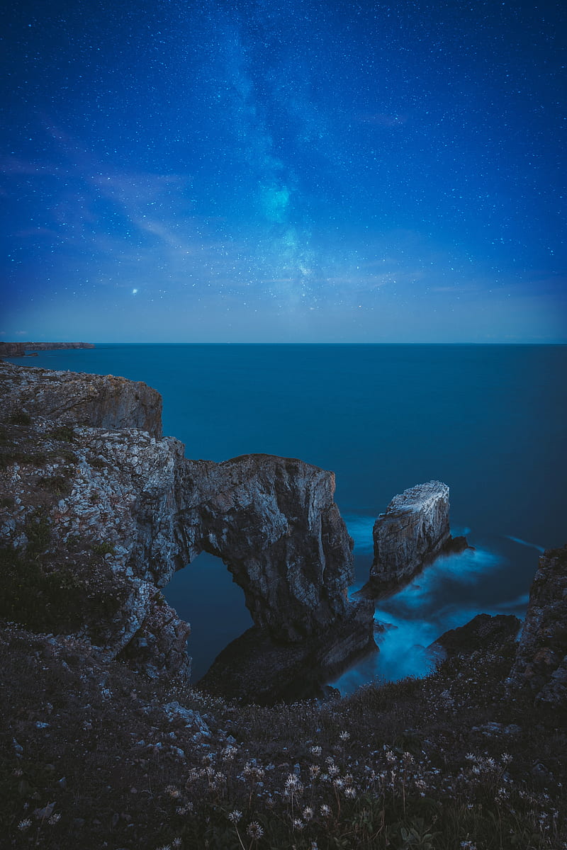 rocks, arch, sea, starry sky, horizon, night, HD phone wallpaper