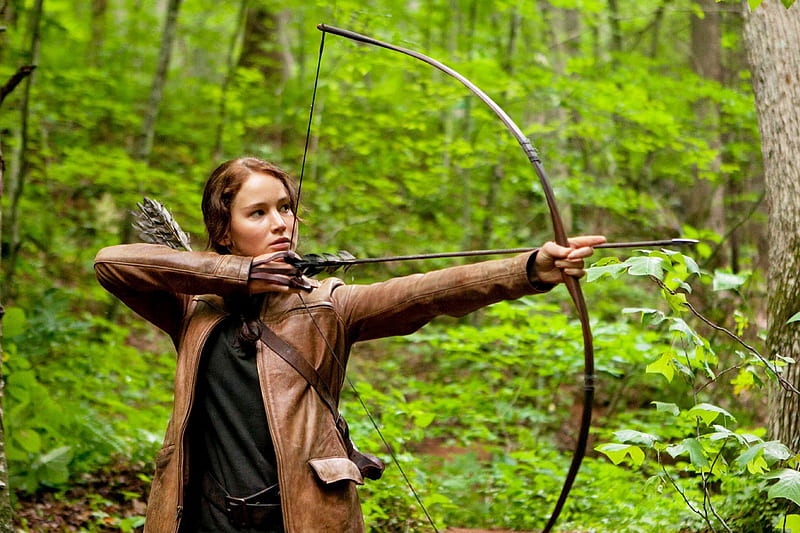 Katniss Everdeen, celebrity, jennifer lawrence, the hunger games, trees, green, entertainment, people, nature, movies, forests, archer, actresses, HD wallpaper