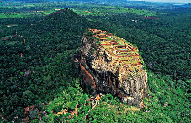 Lions rock - Sri Lanka, mountain, forest, nature, fun, HD wallpaper