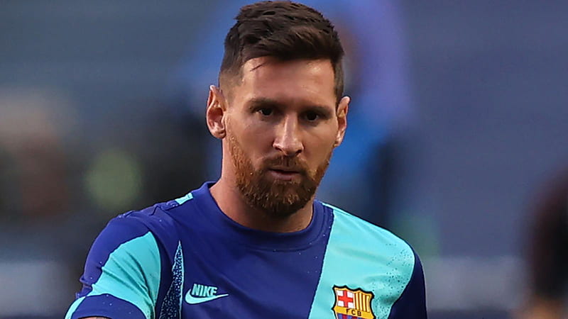 Lionel Messi Is Wearing Blue Sports Dress In Light Blue Blur Background Messi, HD wallpaper