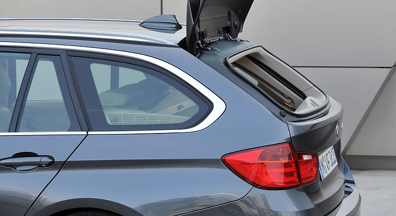 2013 BMW 3-Series Touring Trunk Lid Window Open , car, HD wallpaper