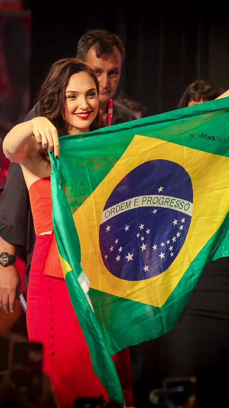 I love Brasil, actress, brazil, flag, gal gadot, green, people, red dress, wonder woman, HD phone wallpaper