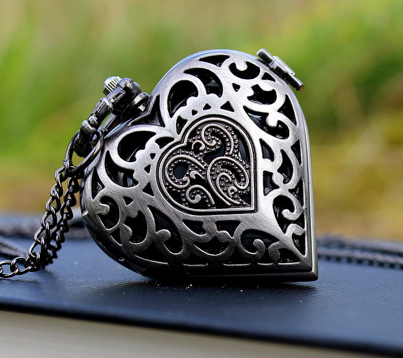 Love Pendant, heart, love, necklace, pendant, romantic, HD wallpaper