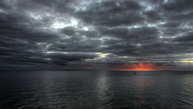 spectacular sunset over a grey sea, horizon, boat, sunset, clouds, sea, HD wallpaper