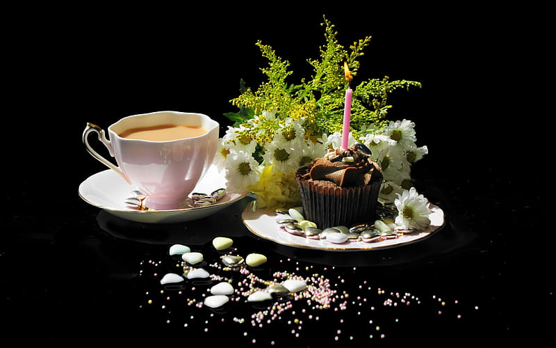 Happy Birtay itSmyCupOfCoffee, cake, with love, pretty, cup of coffee, happy birtay, bonito, birtay, still life, graphy, flowers, beauty, candle, lovely, candles, daisies, bouquet, coffee, nature, itsmycupofcoffee, daisy, HD wallpaper